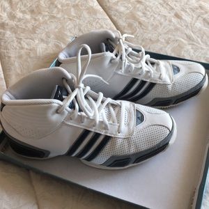 Adidas Speed Feather K-Basketball